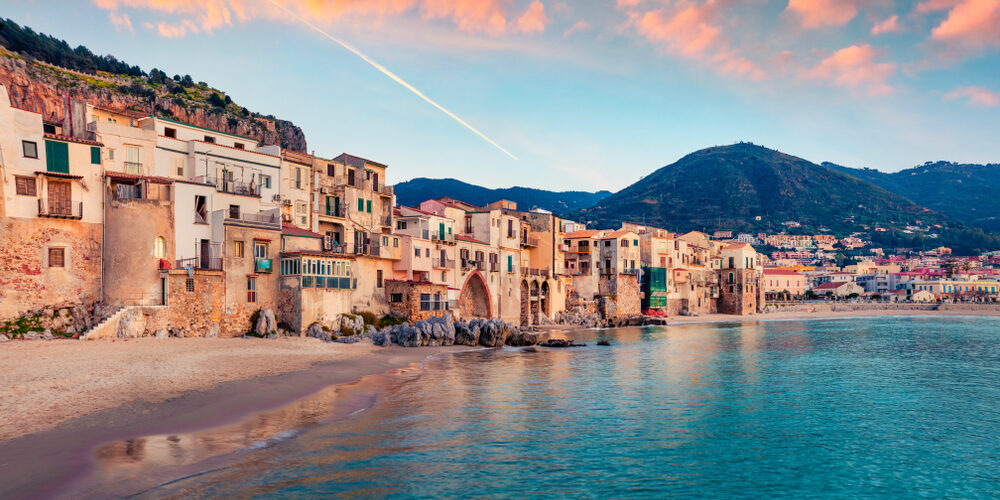 Attractive,Evening,Cityscape,Of,Cefalu,Town.,Amazing,Sunset,On,Mediterranean
